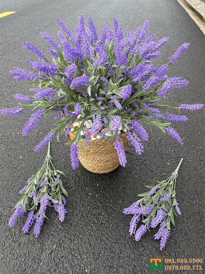 Hoa oải hương nhân tạo tím đẹp